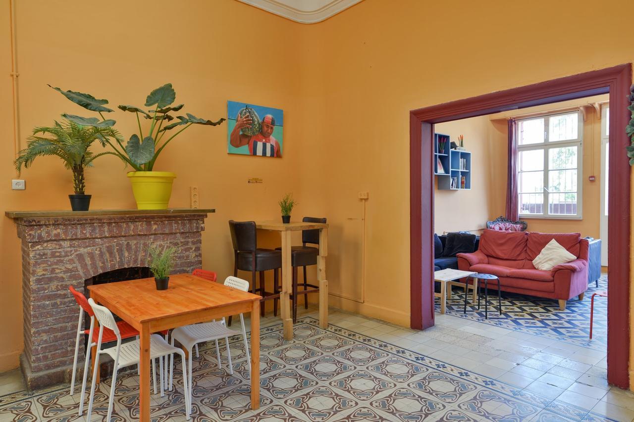 Roger'S Hostel Tel Aviv Exterior photo