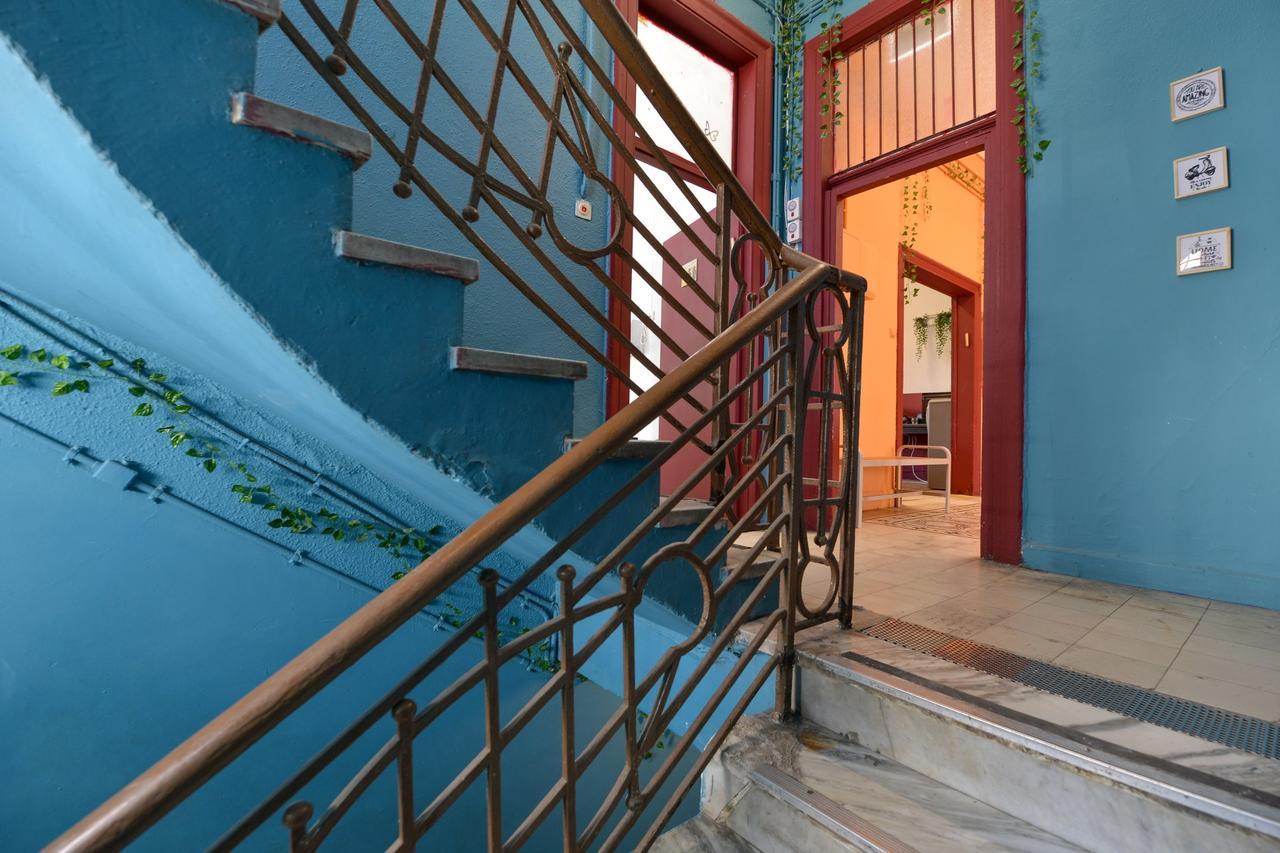 Roger'S Hostel Tel Aviv Exterior photo