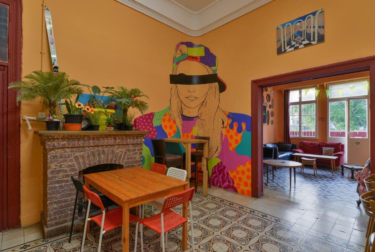 Roger'S Hostel Tel Aviv Exterior photo